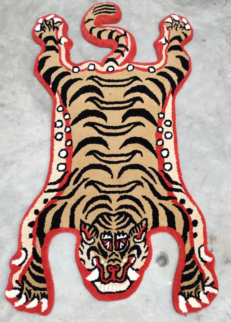 Tibetan Tiger Red Sam Tufted Woolen Tibetan Rug - Red Sam Color