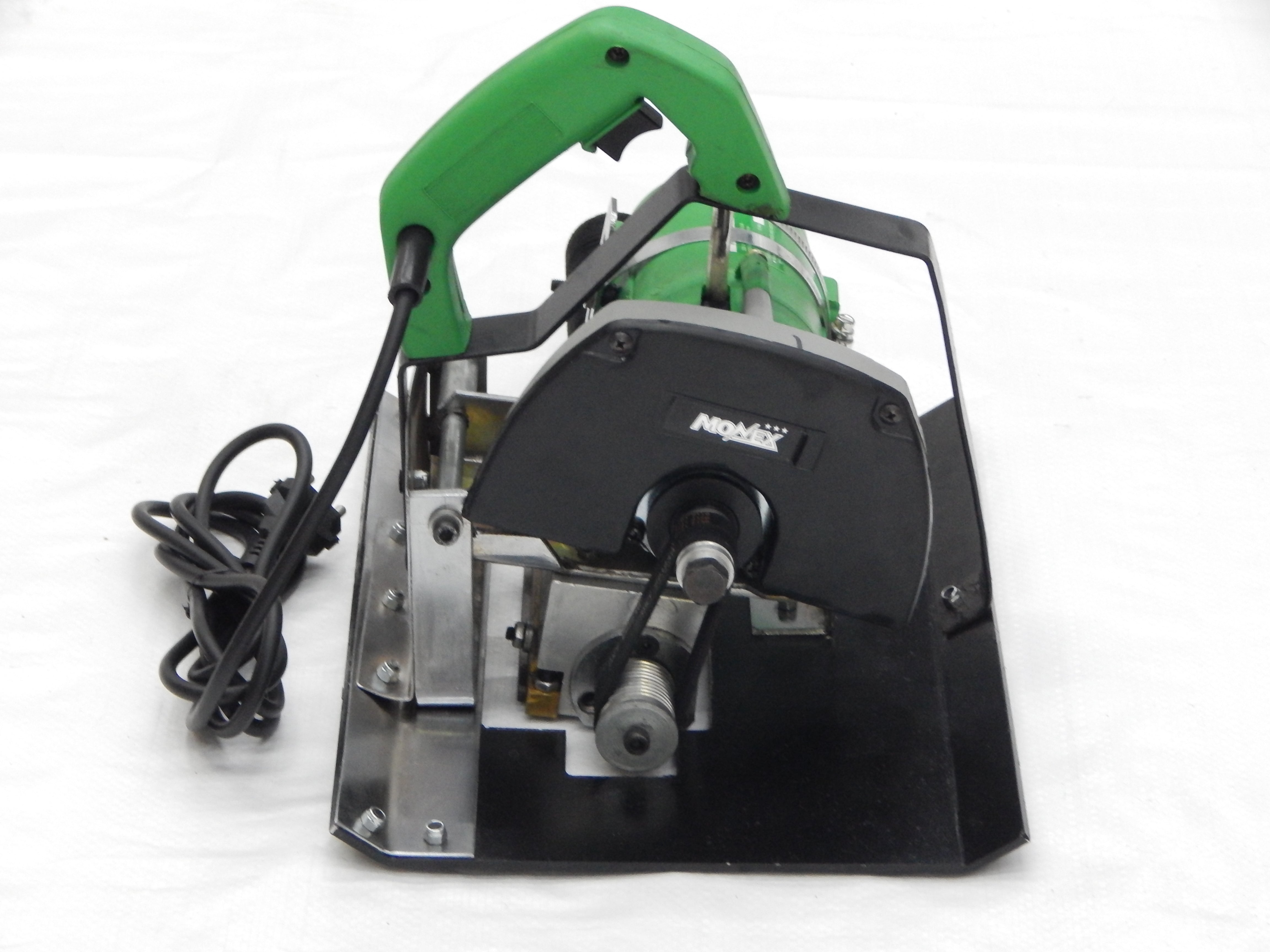 Shearing Machine for Carpets and Rugs Perfect for Pile Height Smoother (NKSM01)